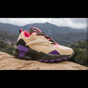 Reebox Women’s Aztrek Double Mix Trail Sneaker